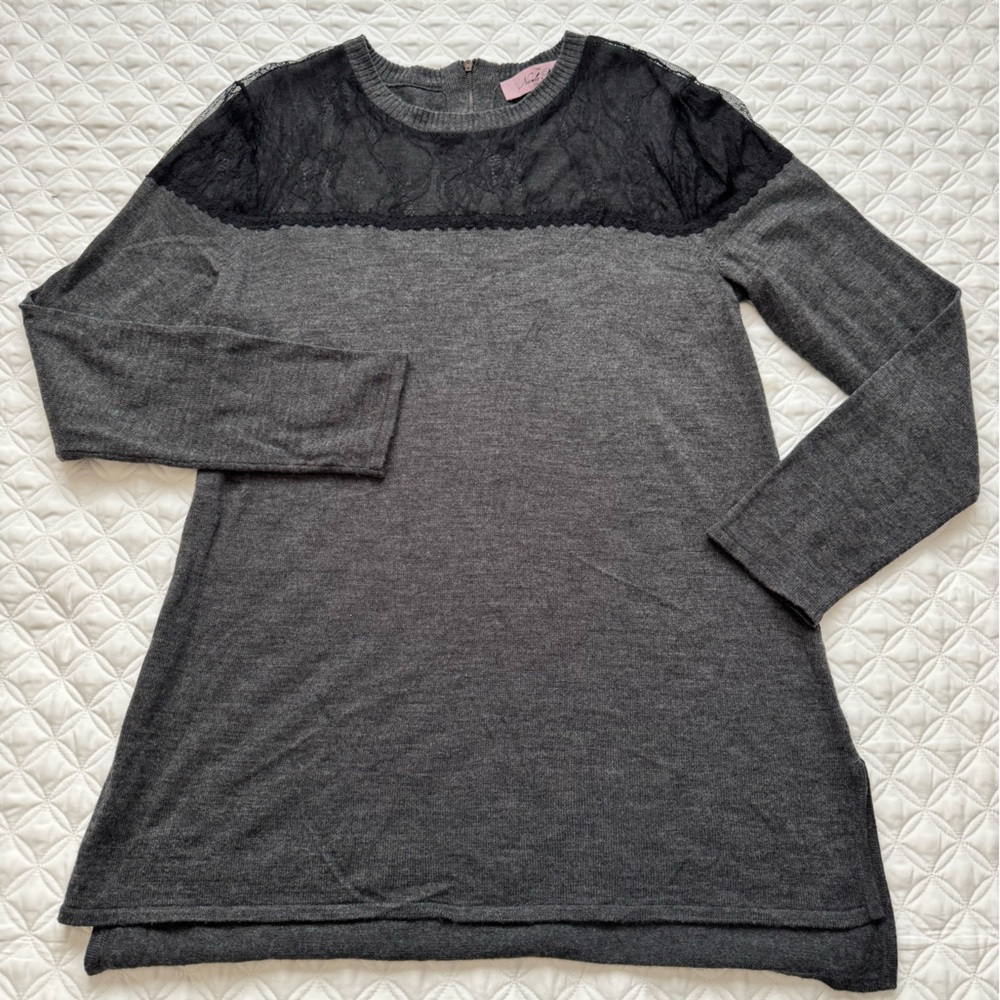 Nicole Richie Charcoal Gray Black Lace Yoke Zip Back Knit Tunic Sweater Sz L - Picture 1 of 15
